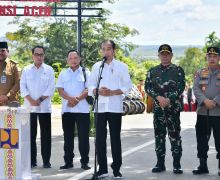 Jokowi Resmikan 24 Ruas Jalan dan Jembatan di Aceh, Begini Harapannya - JPNN.com