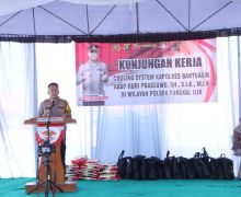 AKBP Ruri Prastowo Gelar Cooling System di Desa Sidomulyo Demi Mewujudkan Pilkada Damai - JPNN.com