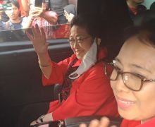 Pimpin Konsolidasi PDIP di Jateng, Megawati Minta Kader Bergotong Royong Memenangkan Andika-Hendi - JPNN.com