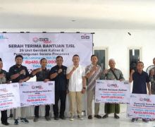 SIG Salurkan Bantuan kepada Pelaku Usaha Mikro & Infrastruktur Pertanian di Jatim - JPNN.com