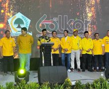 HUT ke-60 Golkar, Jaro Ade Ajak Kader Kuatkan Solidaritas - JPNN.com