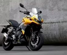 Triumph Tiger Sport 800 MY2025 Tawarkan Perpaduan Performa Gahar dan Fitur Canggih - JPNN.com