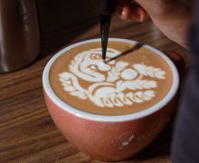 Dukung Industri Kopi, Roemah Koffie Hadirkan Latte Art Competition  - JPNN.com