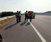 Polisi Selidiki Penyebab Truk tak Kuat Menanjak di KM 97 Tol Cipularang - JPNN.com