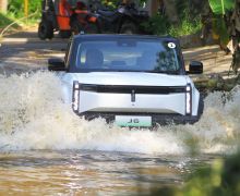 Menguji Ketangguhan Mobil Listrik Chery J6 di Jalan Off-Road, Tak Ada Kendala - JPNN.com