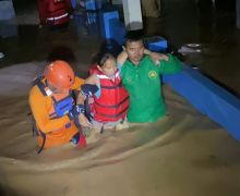 Ratusan Warga Terdampak Banjir Bandang di Banjaran, Evakuasi Sempat Terkendala - JPNN.com