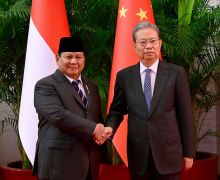 Bertemu Zhao Leji, Prabowo Tegaskan Komitmen Pererat Hubungan Indonesia-Tiongkok - JPNN.com