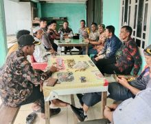 Polsek Tambusai Utara Ajak Warga di Desa Tanjung Medan Ciptakan Pilkada Damai - JPNN.com