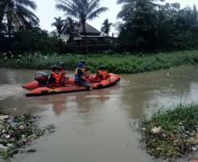 Bocah Tenggelam di Aliran Bendungan Sukajaya Palembang, Tim SAR Langsung Bergerak - JPNN.com