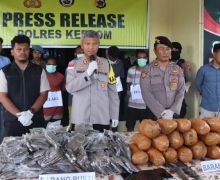 Selundupkan 20 Kilogram Ganja ke Keerom Papua, 2 WNI dan 3 Warga Papua Nugini Ditangkap - JPNN.com