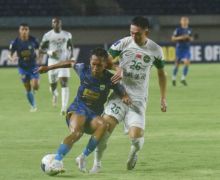 14 Gol Tercipta, Persib Bandung Gigit Jari - JPNN.com