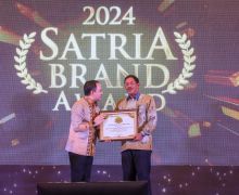 Satria Brand Award 2024: Pj Gubernur Jateng Raih Penghargaan Penjaga Stabilitas Wilayah di Tahun Politik - JPNN.com