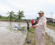 Kunjungi Sumut, Mentan Amran Memastikan Swasembada Melalui Oplah Berjalan Lancar - JPNN.com