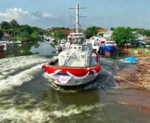 Kapal Harbour Tug Produksi Dalam Negeri Memperkuat TNI AL - JPNN.com