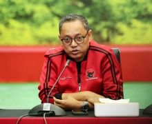 Deddy Sitorus Ungkap Anomali dari Banyaknya Spanduk yang Serang PDIP - JPNN.com