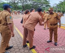 Bupati: Ingat, Setiap Tahun Saya yang Teken SK Honorer - JPNN.com