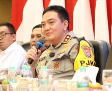 Irjen Iqbal Ingatkan Pengusaha Angkutan Umum Utamakan Keselamatan Penumpang Saat Natal & Tahun Baru - JPNN.com