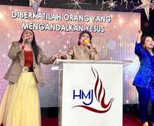 Natal Penuh Kasih dan Sukacita: KKR Natal GBI HMJ Kota Wisata Cibubur Berlangsung Meriah - JPNN.com