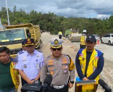 Hamdalah, Jalan Lintas Riau-Sumbar di Tanjung Alai Hari Ini Kembali Normal - JPNN.com