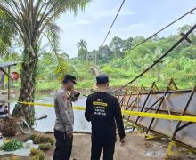 Jembatan Gantung di Lubuklinggau Putus, 8 Orang Terluka, Begini Kondisinya - JPNN.com