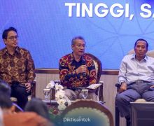 Kemdiktisaintek Usulkan Anggaran Tambahan ke DPR Khusus Tukin Dosen - JPNN.com