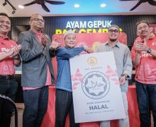 12 Cabang Ayam Gepuk Pak Gembus di Malaysia Miliki Sertifikat Halal dari Jakim - JPNN.com