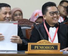 Di Sidang MK, Freddy-Sobar Ungkit Syarat Dukungan Peserta Pilbup Kaimana - JPNN.com