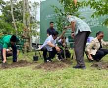 Tanam Pohon Bersama Sultan HB X, Addin: Kolaborasi Pemuda Selamatkan Bumi dari Krisis Air - JPNN.com