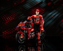 Tersenyum Bersama Gresini Racing, Marc Marquez Siap Jadi Protagonis di Ducati - JPNN.com