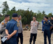 Perahu Kayu Kecelakaan Laut di Perairan Seberang Tembilahan, Dua Orang Tewas - JPNN.com