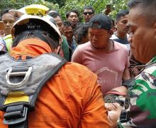 Truk Terjun ke Jurang Sedalam 30 Meter di Rimbo Malampah, Begini Kondisi Sopir - JPNN.com