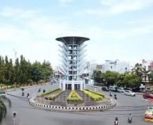 Wali Kota Helldy Agustian Memaparkan Pencapaian Kota Cilegon Saat Ini - JPNN.com