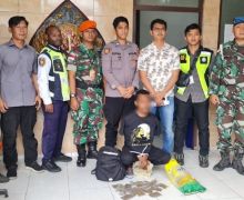 Bawa 42 Paket Ganja, Calon Penumpang Ditangkap di Bandara Sentani Papua - JPNN.com