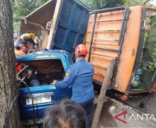 Truk Terguling & Menimpa Minibus di Palabuhanratu, Empat Orang Tewas - JPNN.com