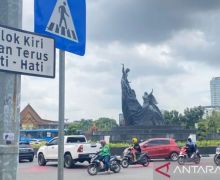 Ini Lho Pencuri Lempengan Tembaga dari Tugu Zapin Pekanbaru, Oalah - JPNN.com