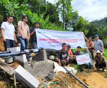 Implementasikan ESG, Telkom Beri Bantuan Sanitasi Air Bersih ke 232 Lokasi di Indonesia - JPNN.com