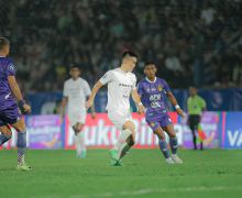 Hasil Akhir Persik vs Persis Tanpa Pemenang: Hujan Kartu Terjadi, tetapi Kering Gol - JPNN.com