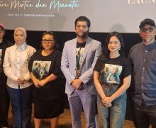 Demi Film Norma: Antara Mertua dan Menantu, Nunung Sampai Jatuh ke Got - JPNN.com