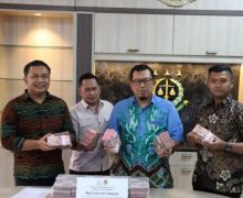 Kasus Korupsi Perusda Tambang, Kejati Kaltim Sita Rp 2,51 Miliar dari Dirut PT RPB - JPNN.com