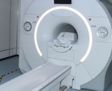 MRI 1,5 Tesla, Teknologi Pencitraan Medis yang Mampu Deteksi Masalah Kesehatan Kompleks  - JPNN.com