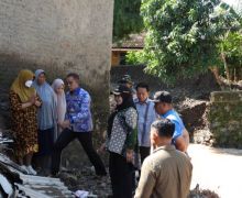 Wali Kota Eva Dwiana Pastikan 4 Rumah di Atas Sungai Bakal Dirobohkan - JPNN.com