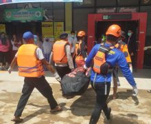 Satu Lagi Korban Perahu Getek Terbalik di Sungai Rawas Ditemukan Meninggal Dunia - JPNN.com