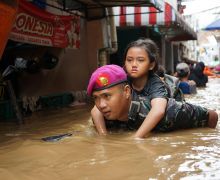 Jabodetabek Banjir, Mayjen Endi Kerahkan Ratusan Marinir - JPNN.com