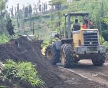 Warga Diminta Waspadai Longsor di Kawasan Menuju Wisata Gunung Bromo - JPNN.com