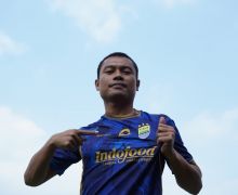 Gelandang Persib Dedi Kusnandar Sampaikan Kabar Baik Soal Penyembuhan Cedera - JPNN.com