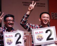 Ahok-Djarot Tinggalkan Acara KPU, Hasto: Perlu Disiplin - JPNN.com