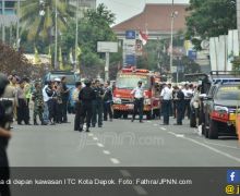 Polisi Periksa CCTV Terkait Penemuan Tas Diduga Bom di Jantung Kota Depok - JPNN.com