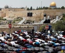 Sudah Insaf, Eks Tentara Israel Kembalikan Kunci Al Aqsa yang Dicuri 56 Tahun Lalu - JPNN.com