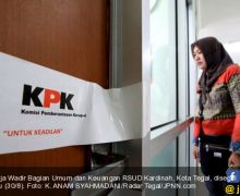 Petugas KPK Lakukan OTT di Hotel Berbintang - JPNN.com