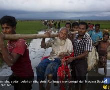 Kapal Pembawa Bantuan untuk Rohingya Dilempari Molotov - JPNN.com